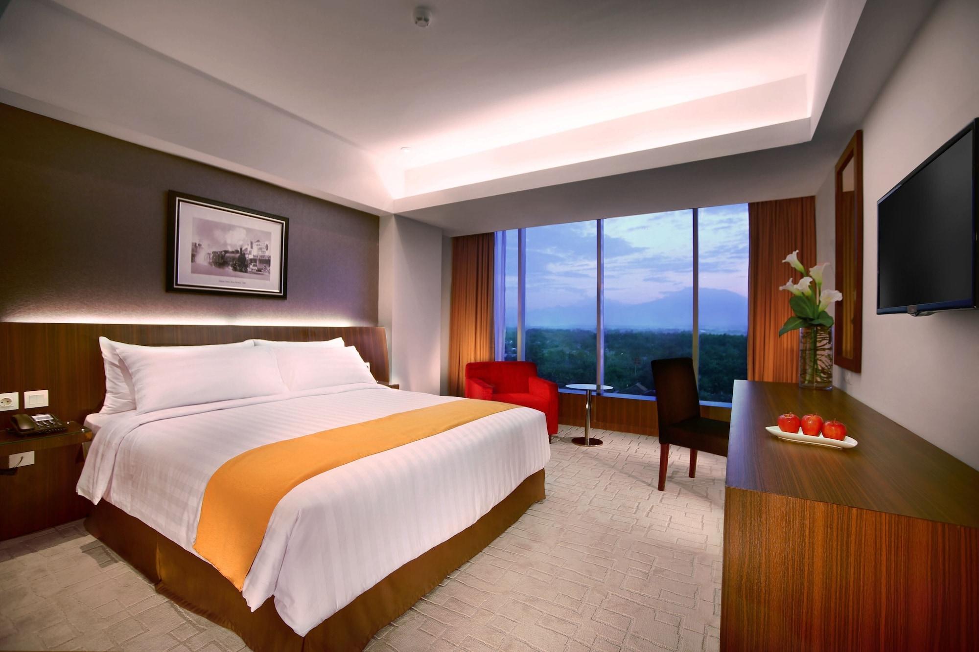 Hotel Aston & Conference Center